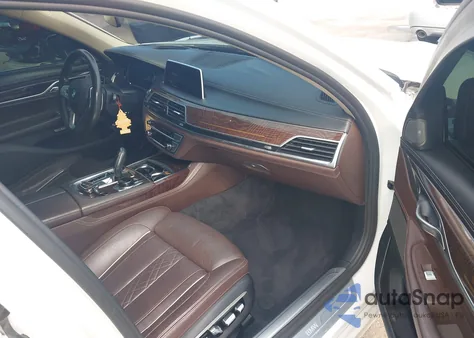 2016 BMW 750I xDrive из США, поврежденный, VIN WBA7F2C56GG416763